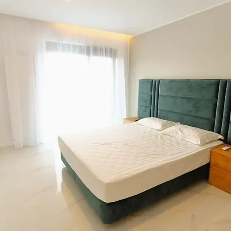 Penthouse Eva